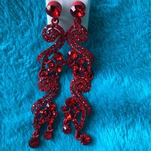 Red fashion rhinestone earrings